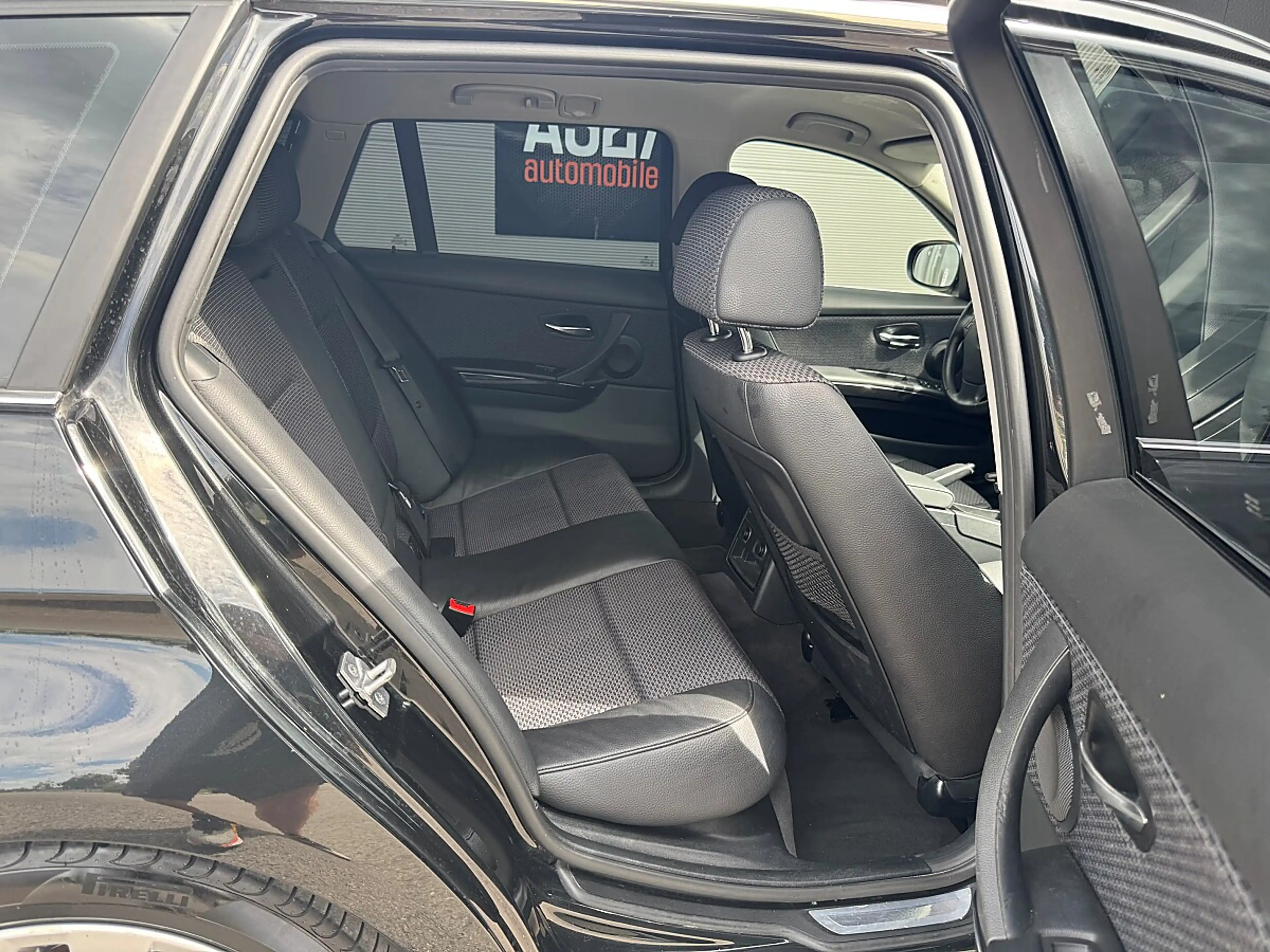 BMW 316 d Touring Österreich-Paket — photo 9