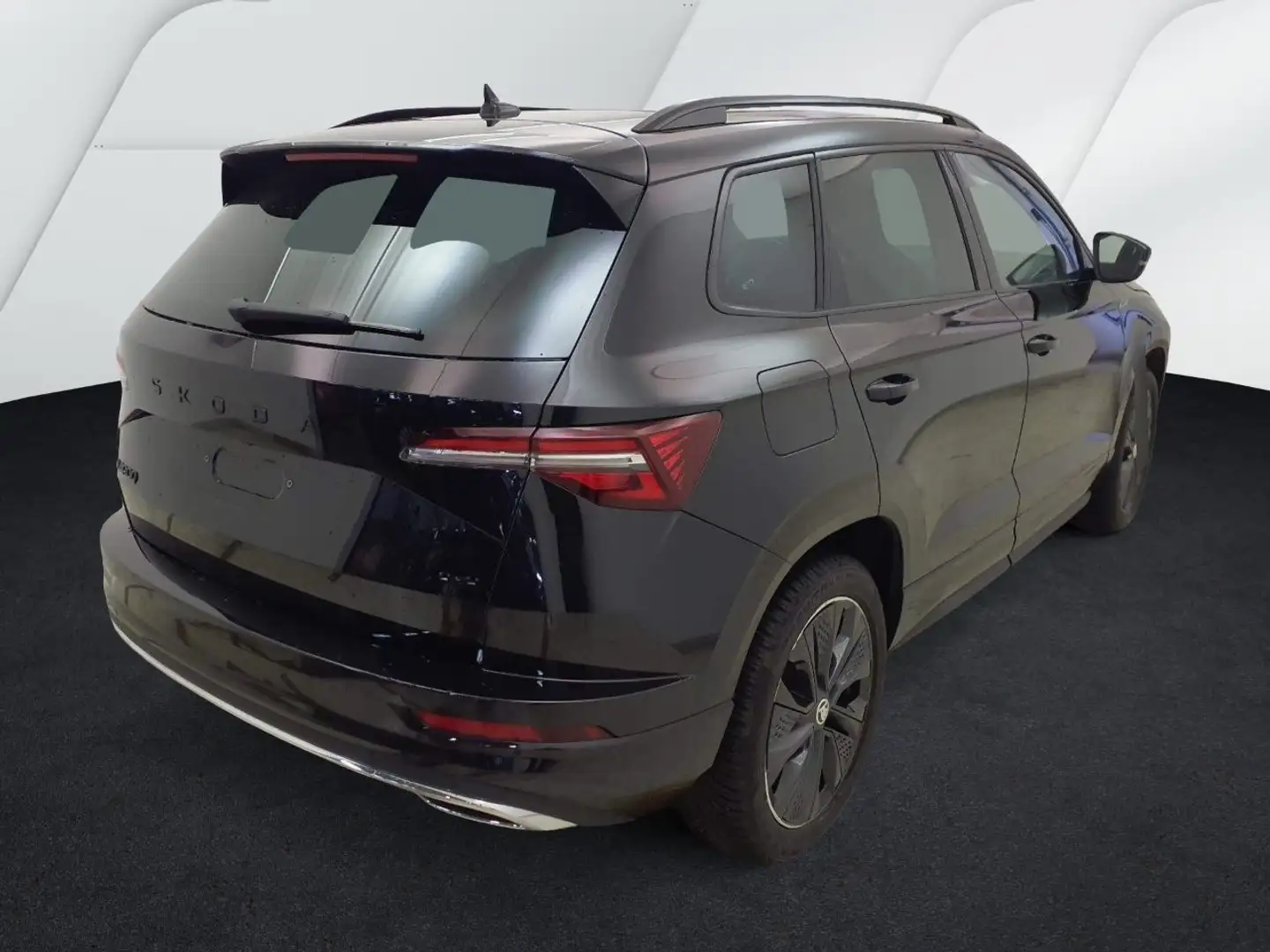 Skoda Karoq Sportline 2.0 TSI DSG 4x4 *PANO*MATRIX*AHK Schwarz - 2