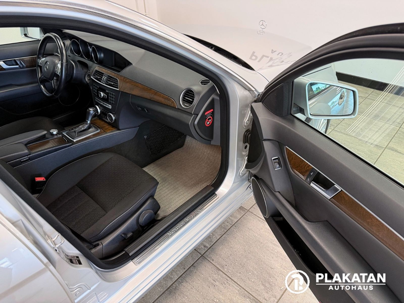 Mercedes-Benz C 180 CDI T-Model Bi-Xenon Automatik NAVI AHK — photo 13