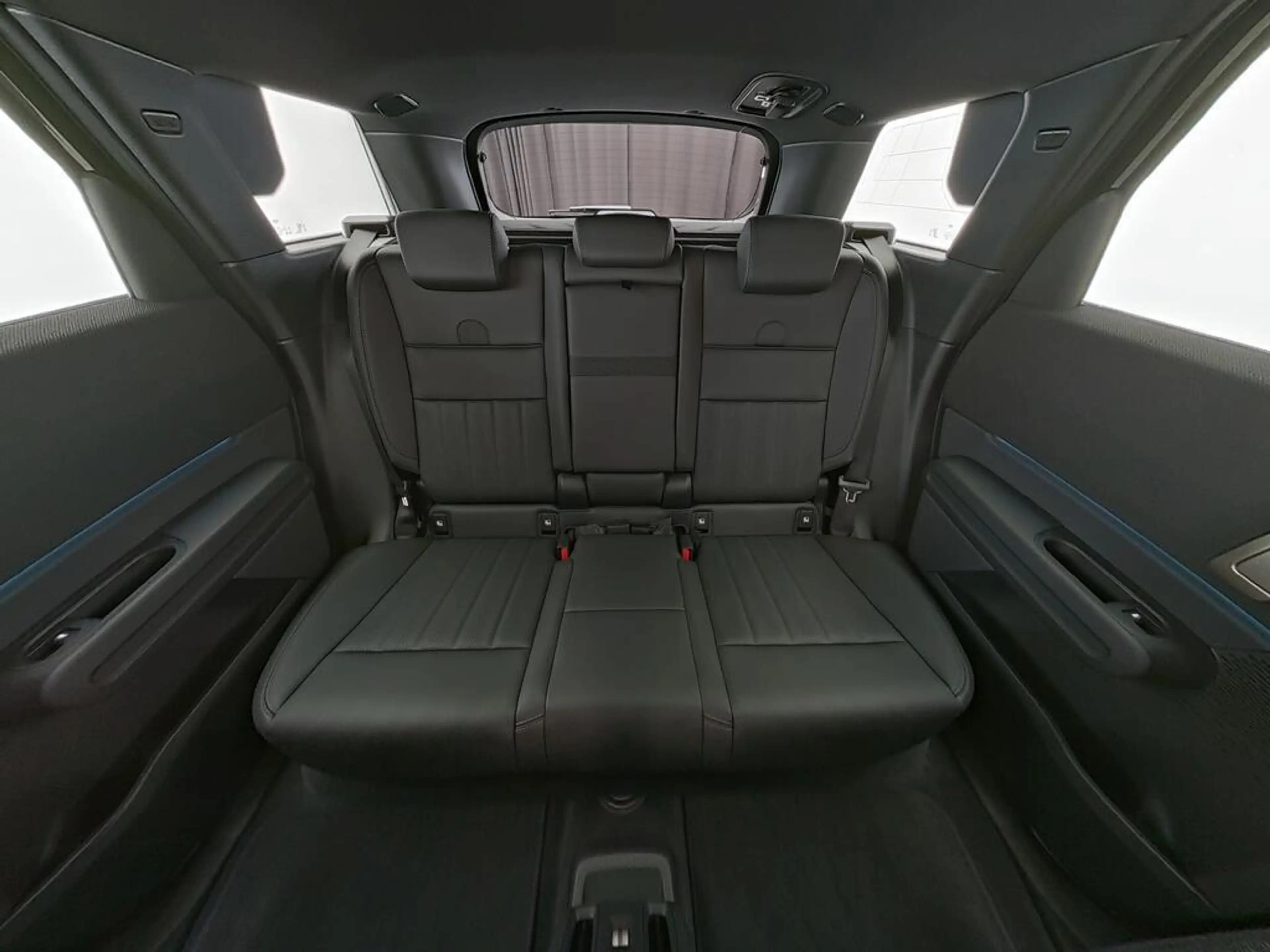 MINI Countryman E Favoured M 66.5 kWh — photo 6