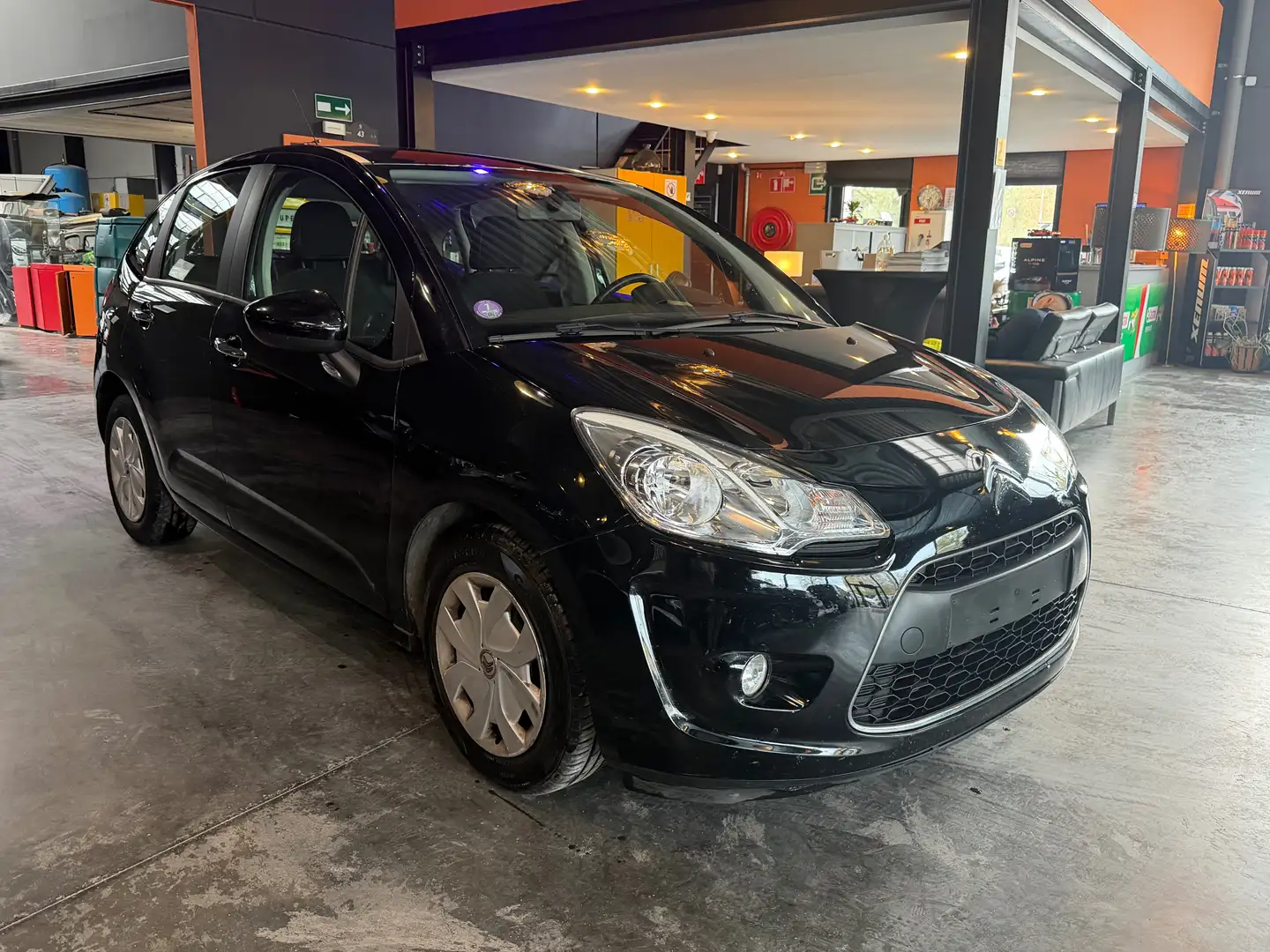 Citroen C3 C3 1.2 VTi Exclusive Schwarz - 1