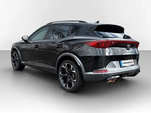 Cupra Formentor view 9