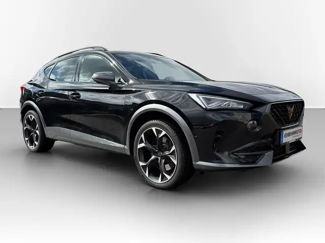 Cupra Formentor view 5
