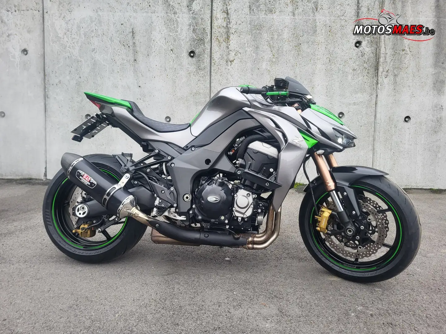 Kawasaki Z 1000 Verde - 1