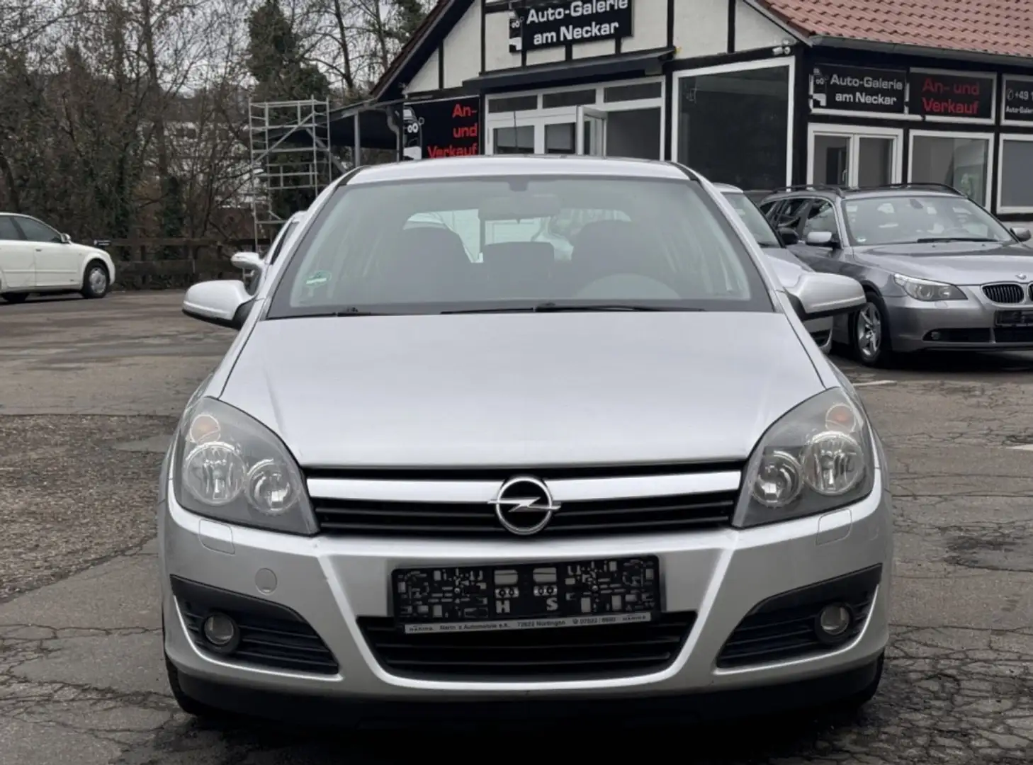Opel Astra H 1.6 TÜV NEU! SERVICE NEU! - 1