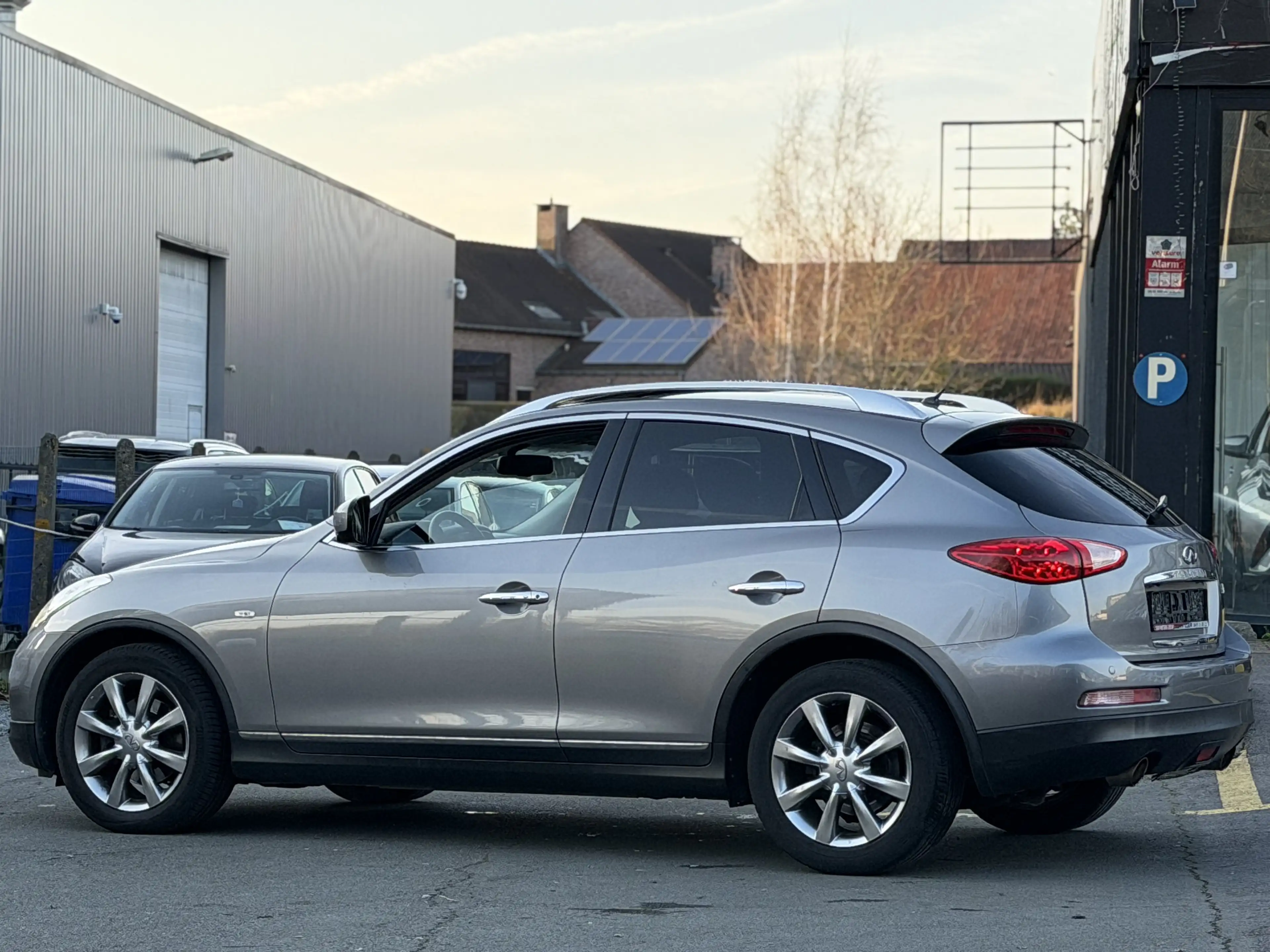 Infiniti EX37 3.7i V6 GT*NAVI*CAMERA*xenon*CUIR*Garantie — photo 4