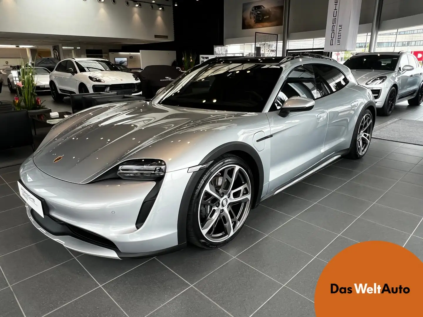 Porsche Taycan 4 Cross Turismo Grau - 1
