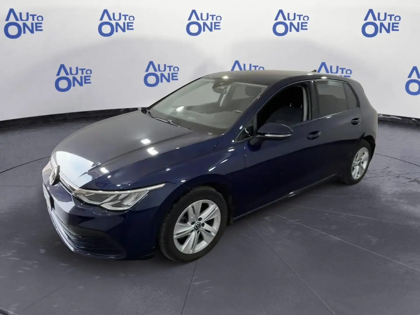 Volkswagen Golf 1.0 TSI EVO 110 CV Life - 2K* Azul - 1