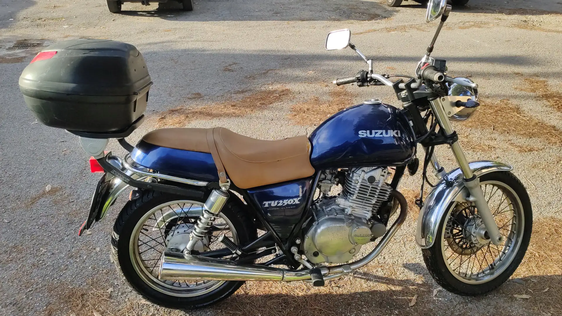 Suzuki TU 250 Kék - 1