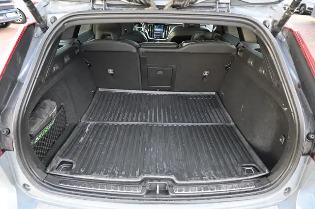 Volvo V60 view 13