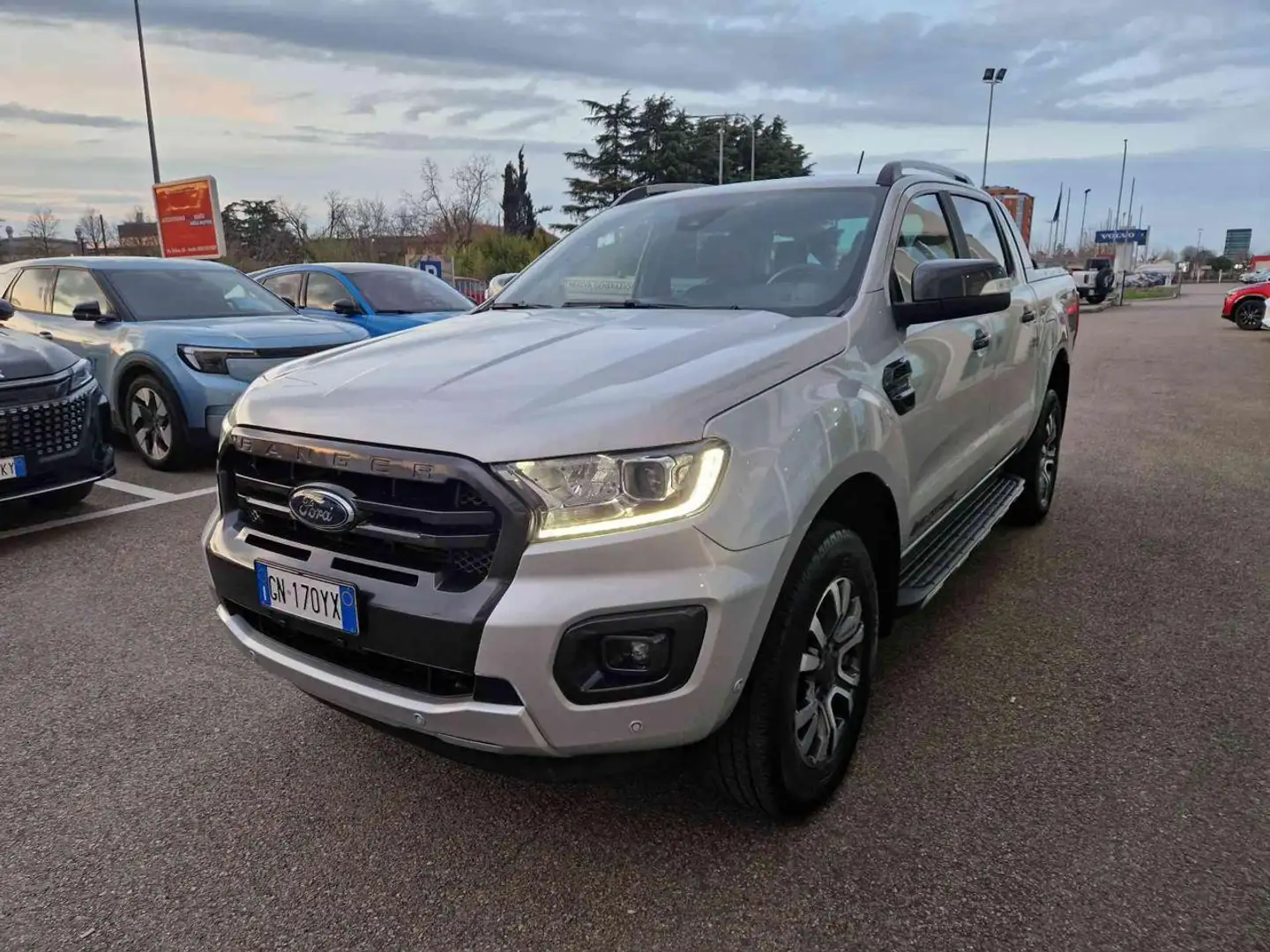 Ford Ranger 2.0 ECOBLUE aut. 213 CV DC Wildtrak 5 posti Argento - 1