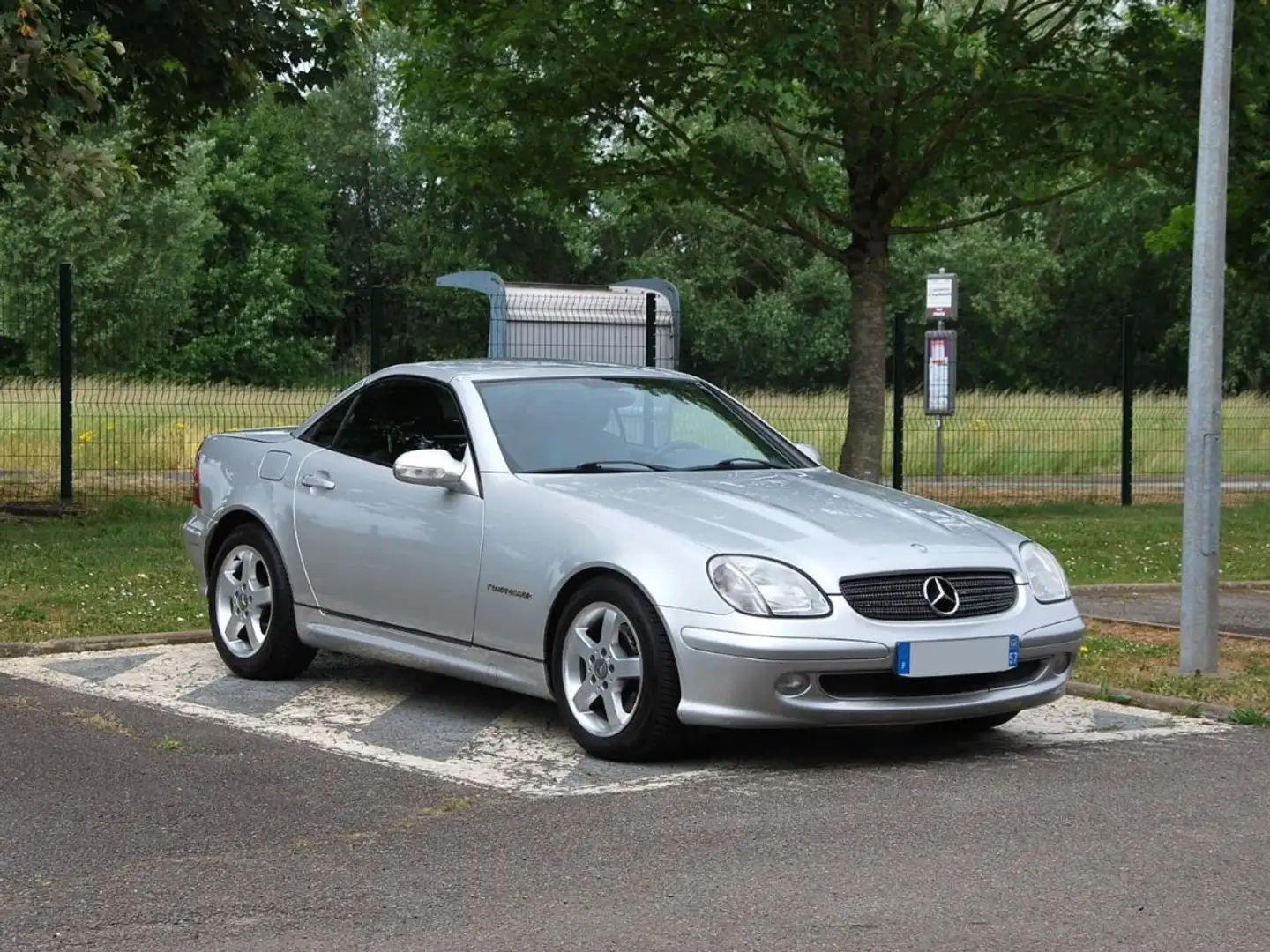 Mercedes-Benz SLK 200K Gris - 1