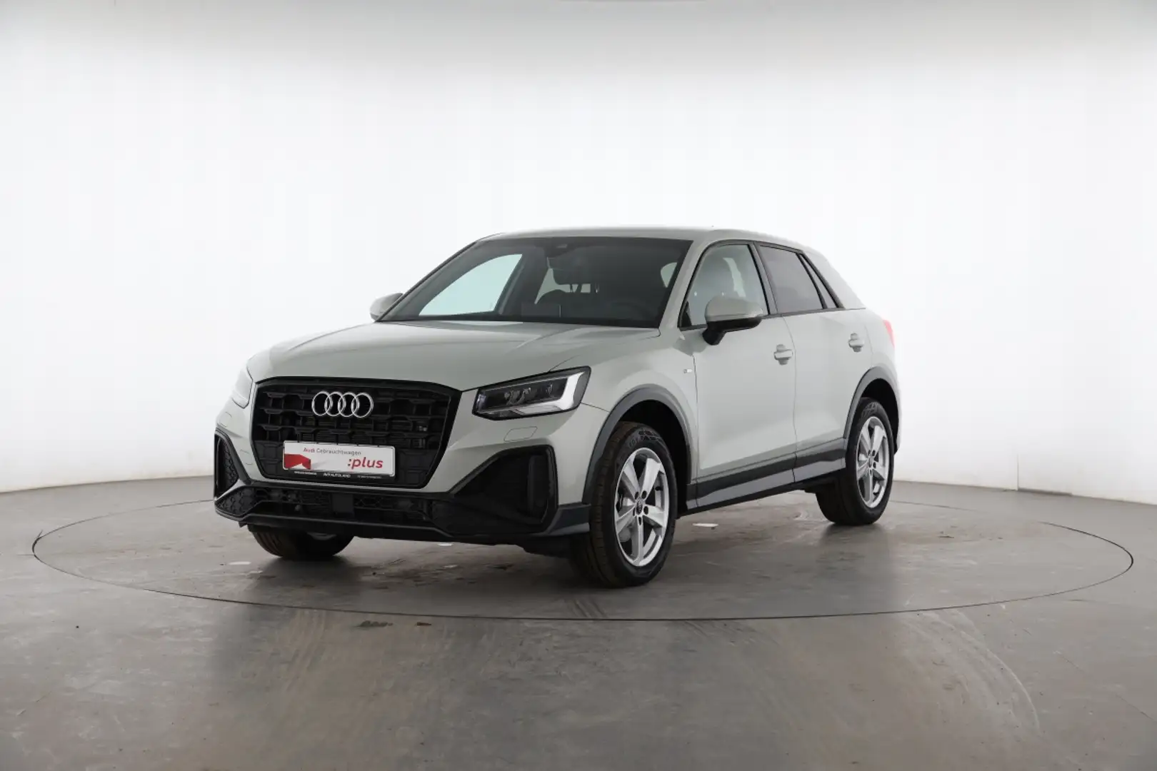 Audi Q2 30 TDI S tronic S line | MMI NAVI PLUS | AHK Silber - 2