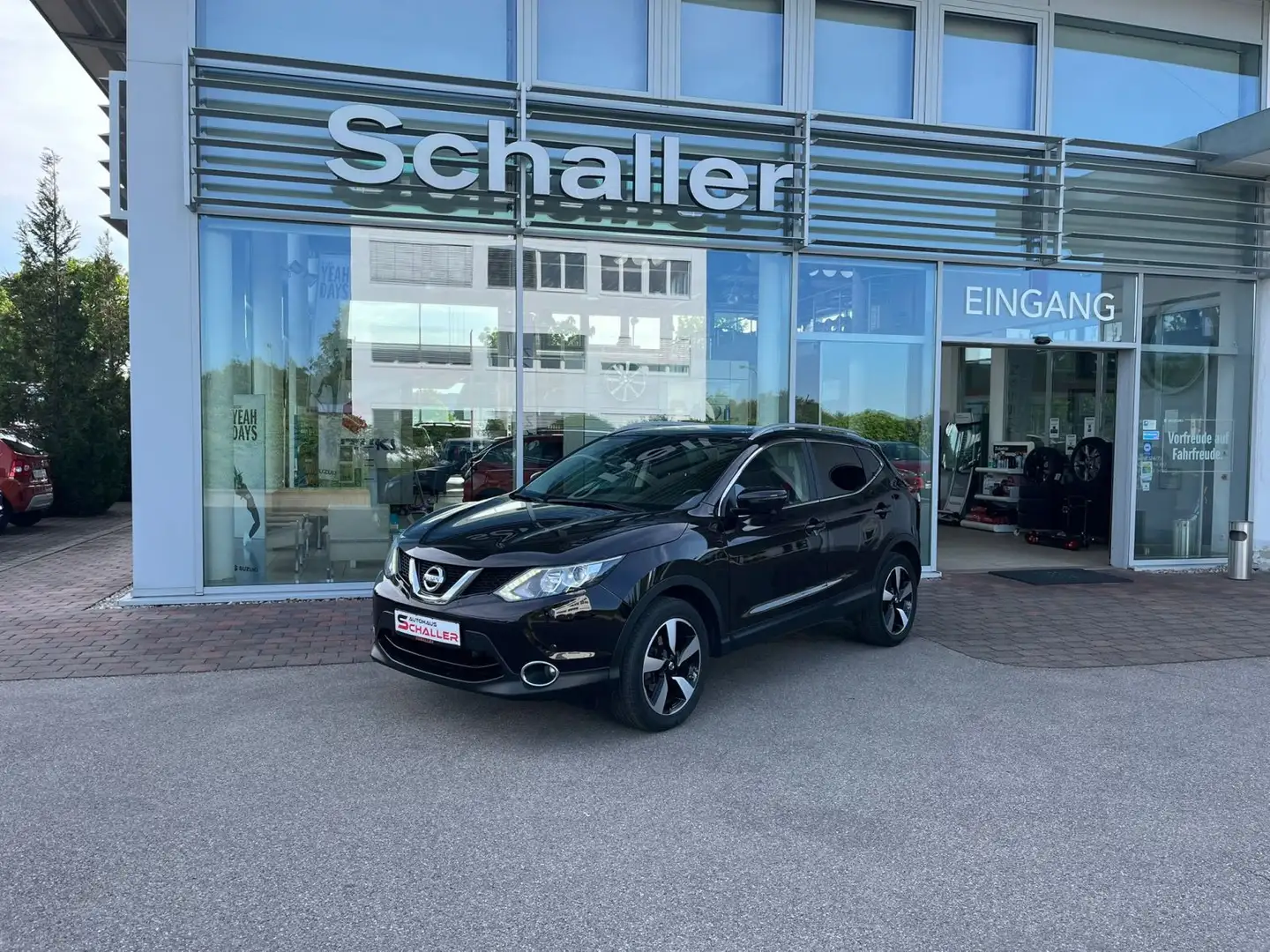 Nissan Qashqai 1.6 dCi Diesel 360° Kamera AHK Euro 6 Nero - 2