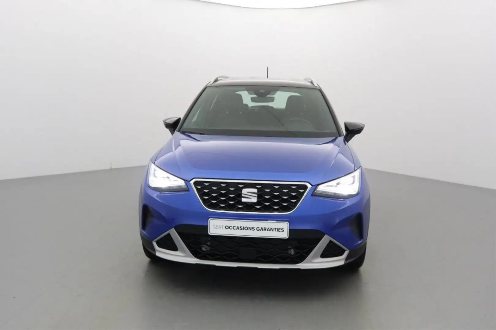 SEAT Arona Xperience 1.0 TSI 115 DSG - 06/2024 3 999 KM Fr 1. Bleu - 2