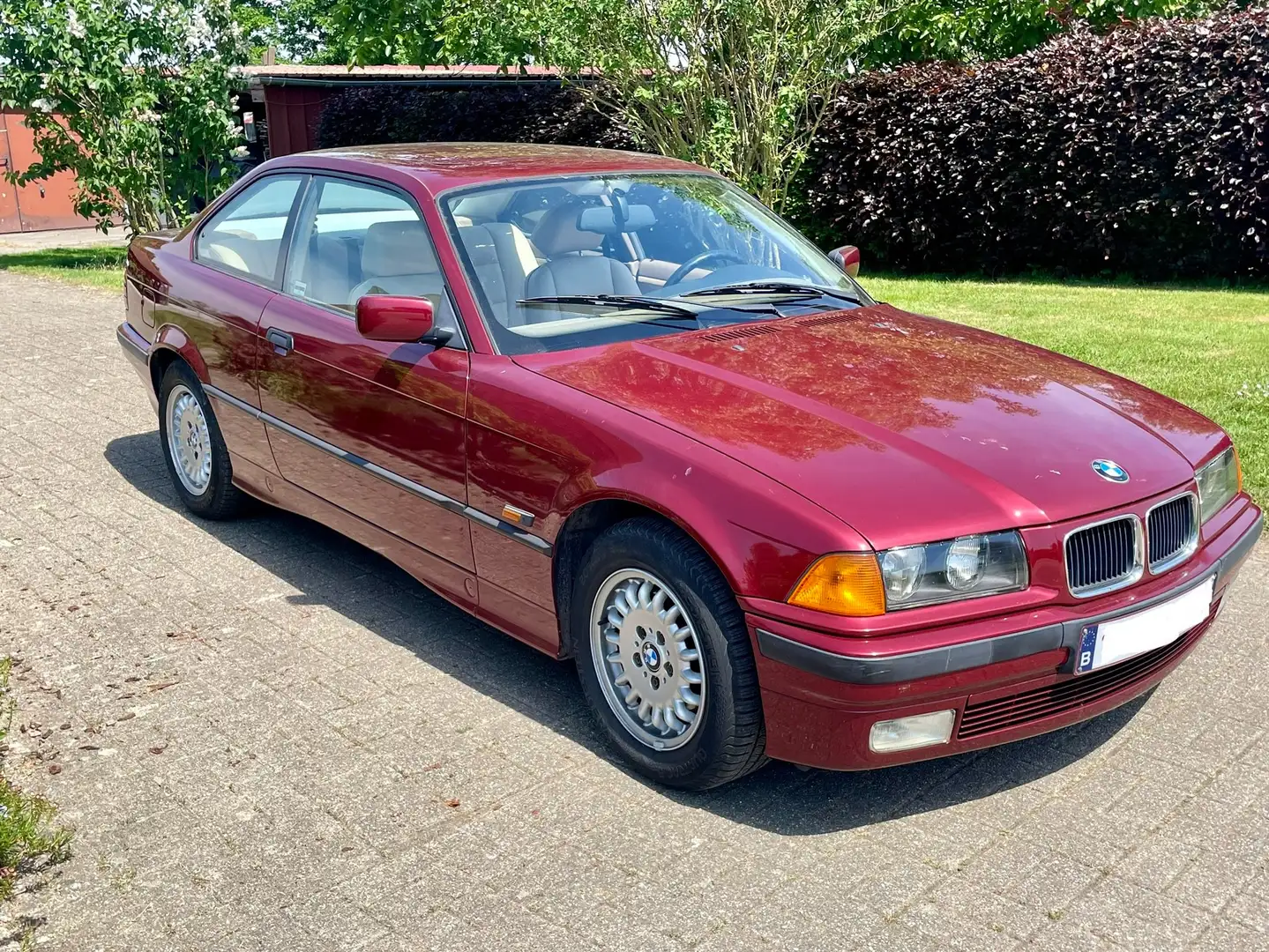 BMW 320 320i  E36 1995 holdtimer Rouge - 1