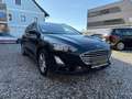 Ford Focus Traveller 1,5 EcoBlue Cool & Connect Schwarz - thumbnail 3