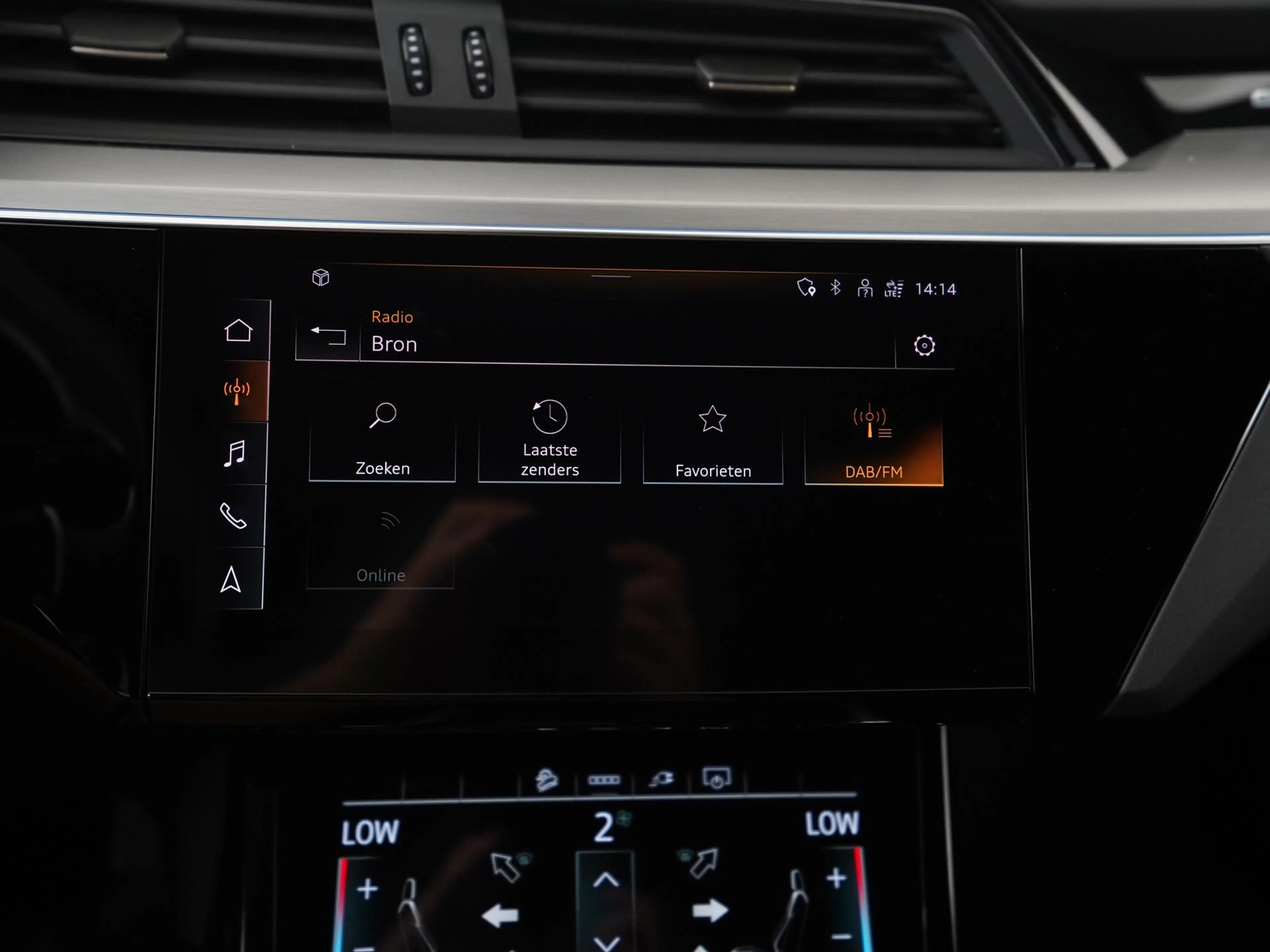 Audi e-tron 55 quattro S-Line Black Style 95 kWh | SOH 95% | P — photo 17