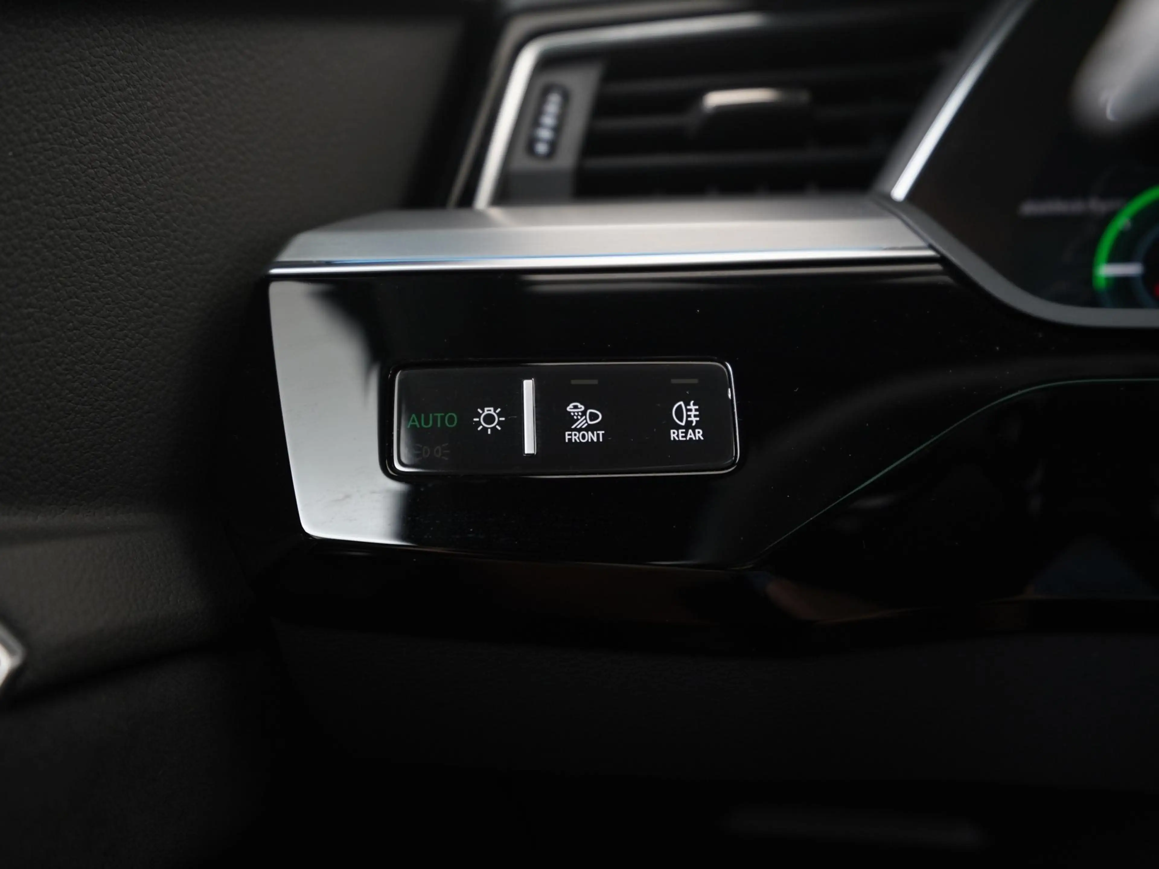 Audi e-tron 55 quattro S-Line Black Style 95 kWh | SOH 95% | P — photo 49