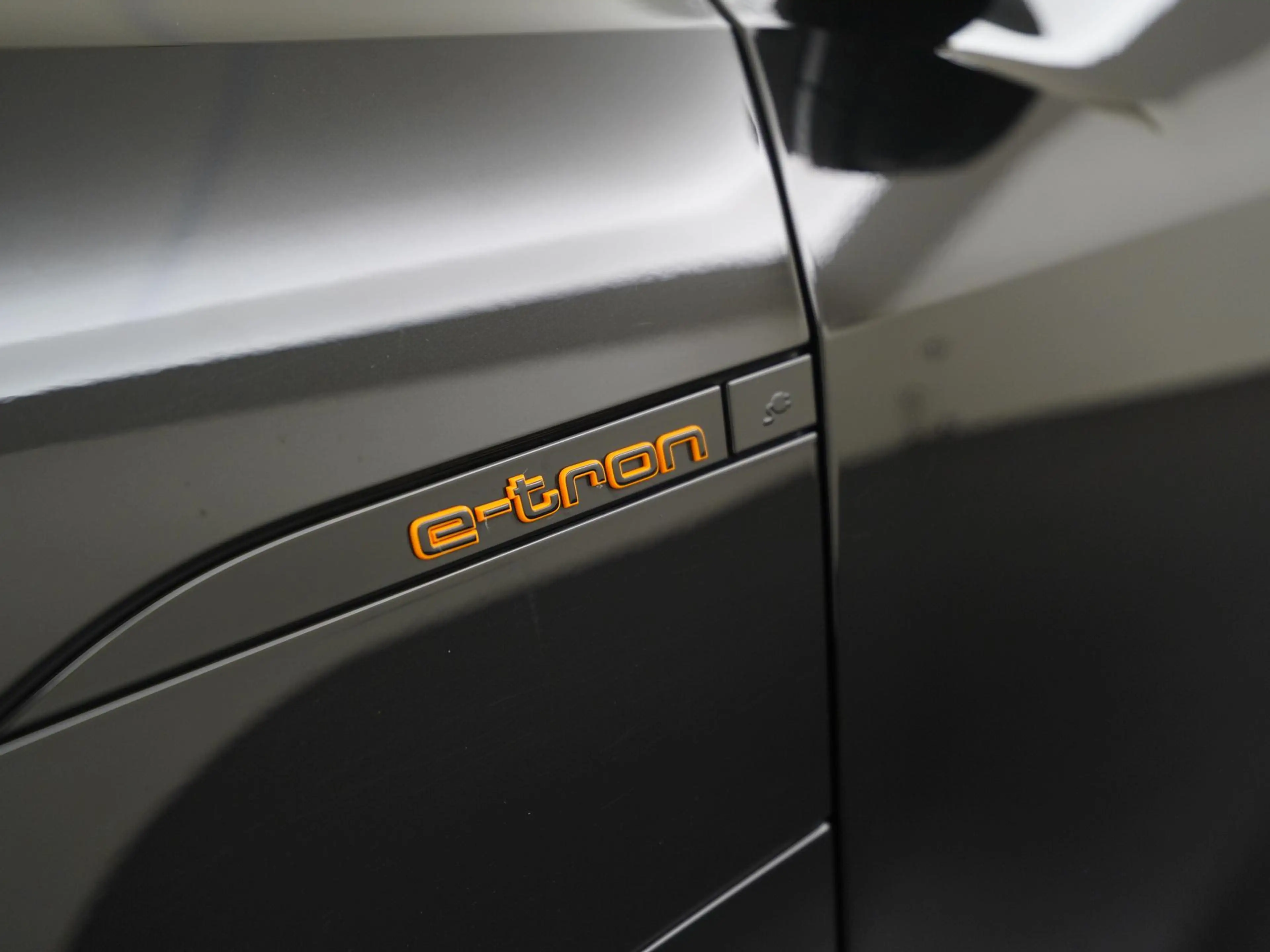 Audi e-tron 55 quattro S-Line Black Style 95 kWh | SOH 95% | P — photo 32