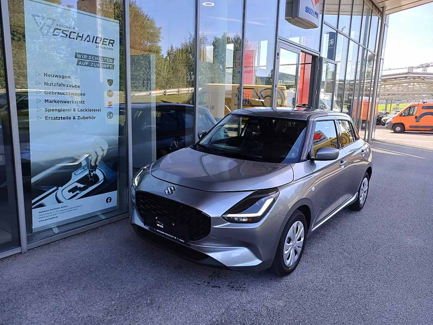 Suzuki Swift 1,2 Hybrid Clear Silber - 1