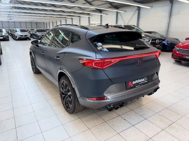 Cupra Formentor view 4