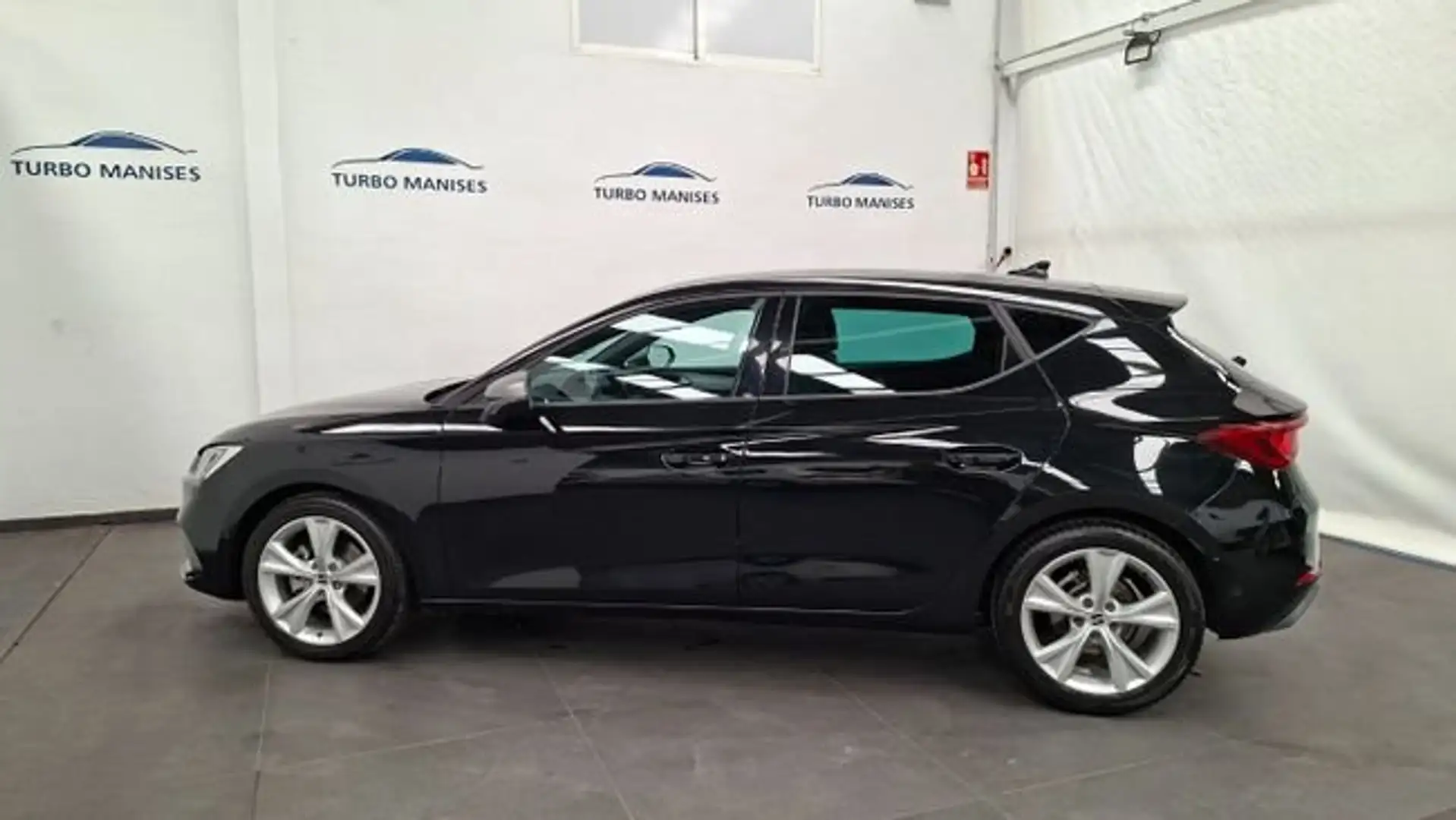 SEAT Leon 1.0 TSI S&S FR 25º Aniversario 110 Blanco - 2