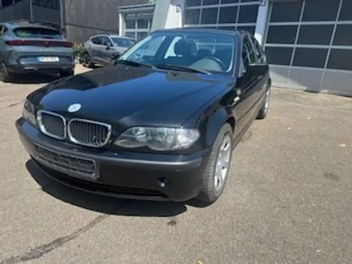 BMW 318 318d Zwart - 2