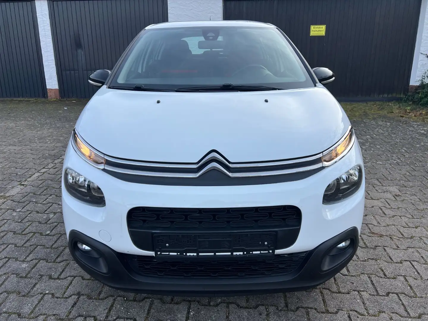 Citroen C3 Feel 1.5 BlueHDI*Navi*LaneAssist*PDC*Tempomat Weiß - 2