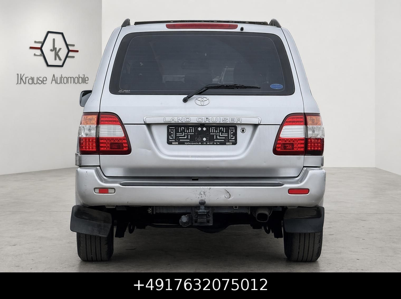 Toyota Land Cruiser 100 4.2 TD Aut. 6Sitze Leder AHK — photo 11