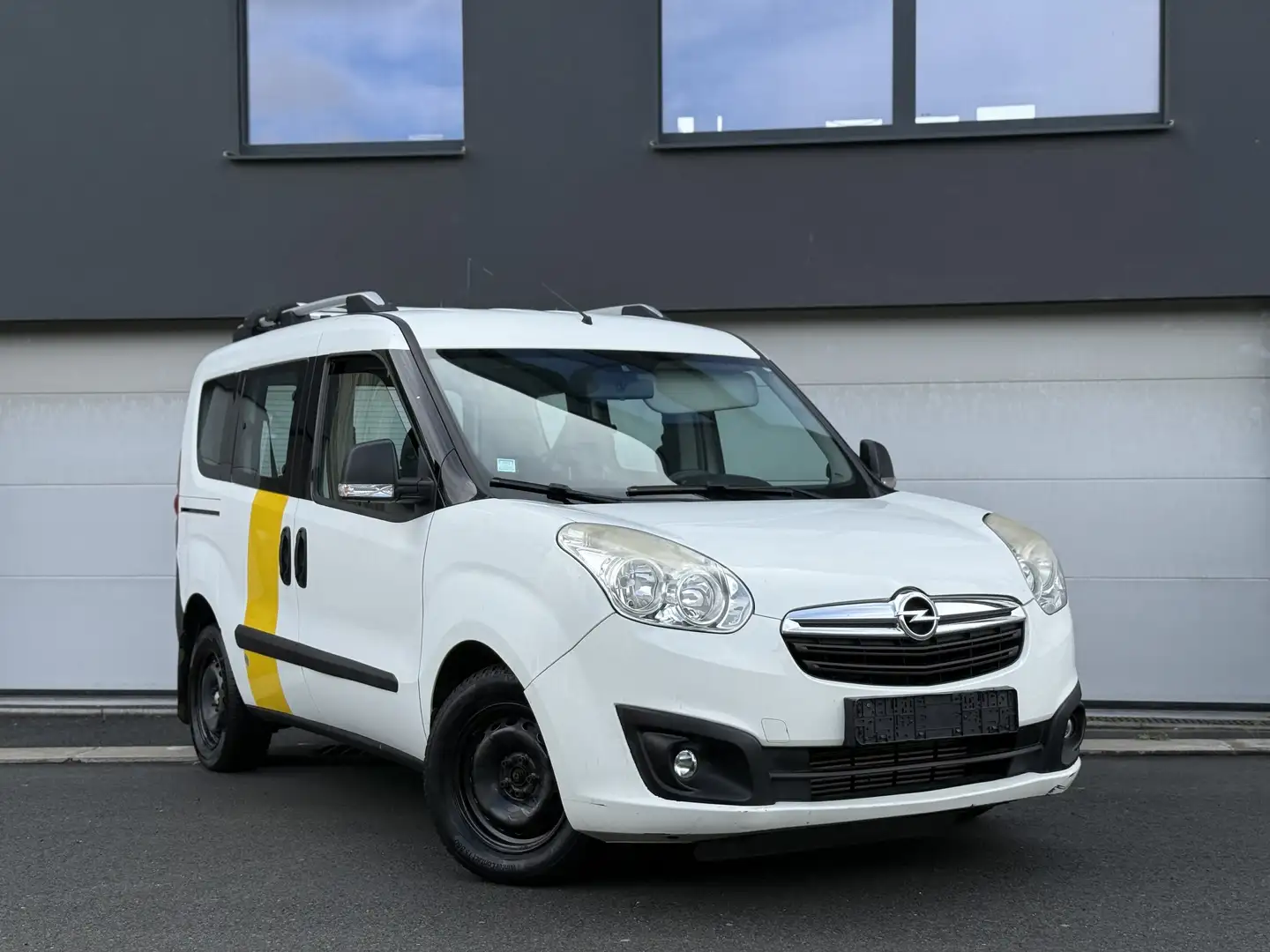 Opel Combo 1.6CDTi //UTILITAIRE 5PLACES//Prête à immatricul Bianco - 1