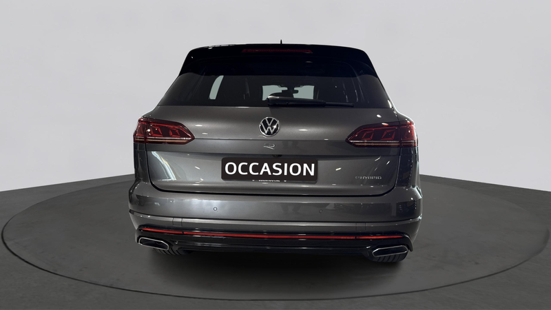 Volkswagen Touareg 3.0 TSi 4MOTION R eHybrid — photo 6