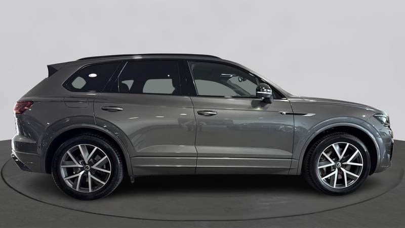 Volkswagen Touareg 3.0 TSi 4MOTION R eHybrid — photo 4