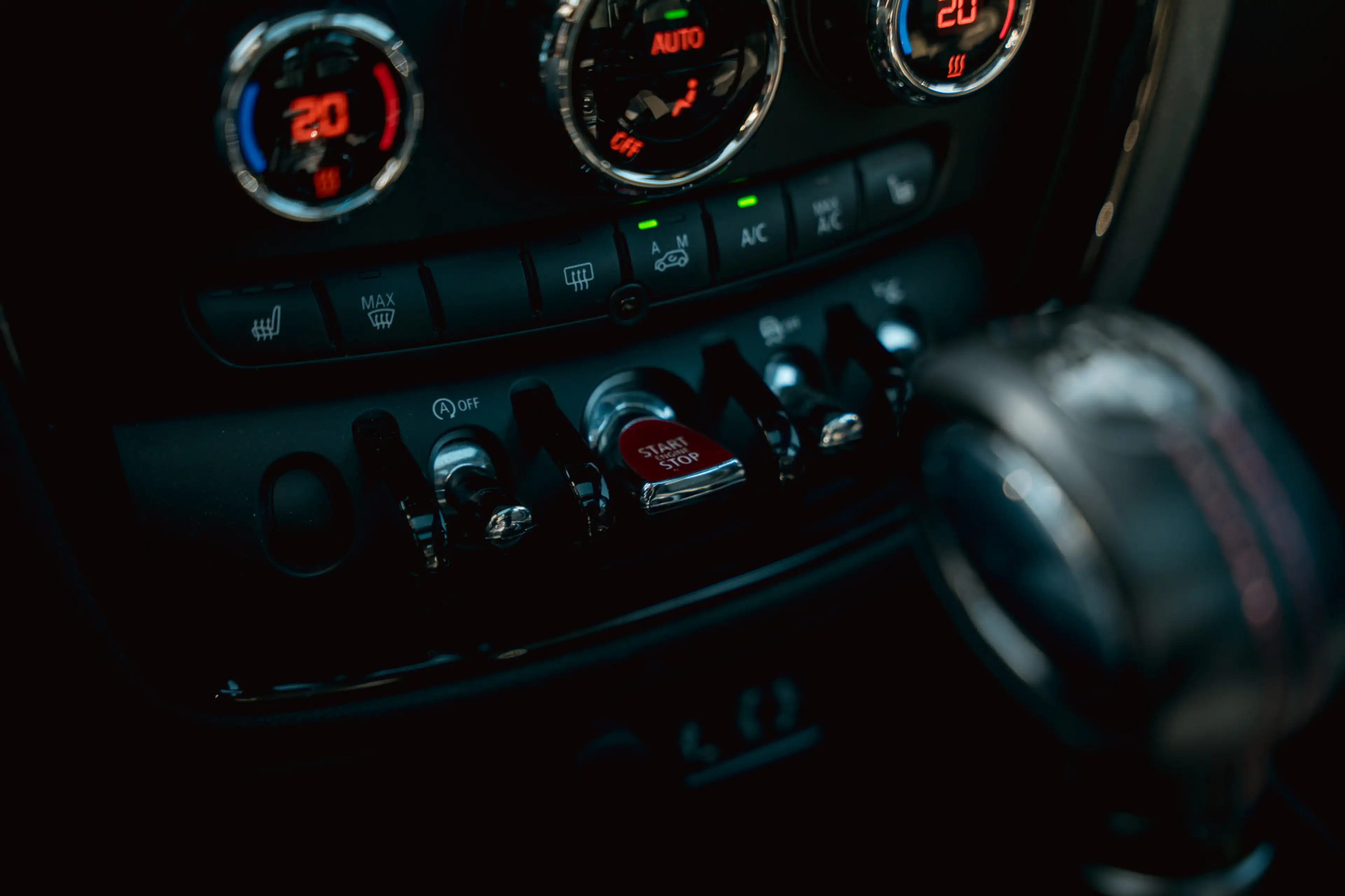 MINI John Cooper Works Clubman 2.0 ALL4 Chili — photo 11