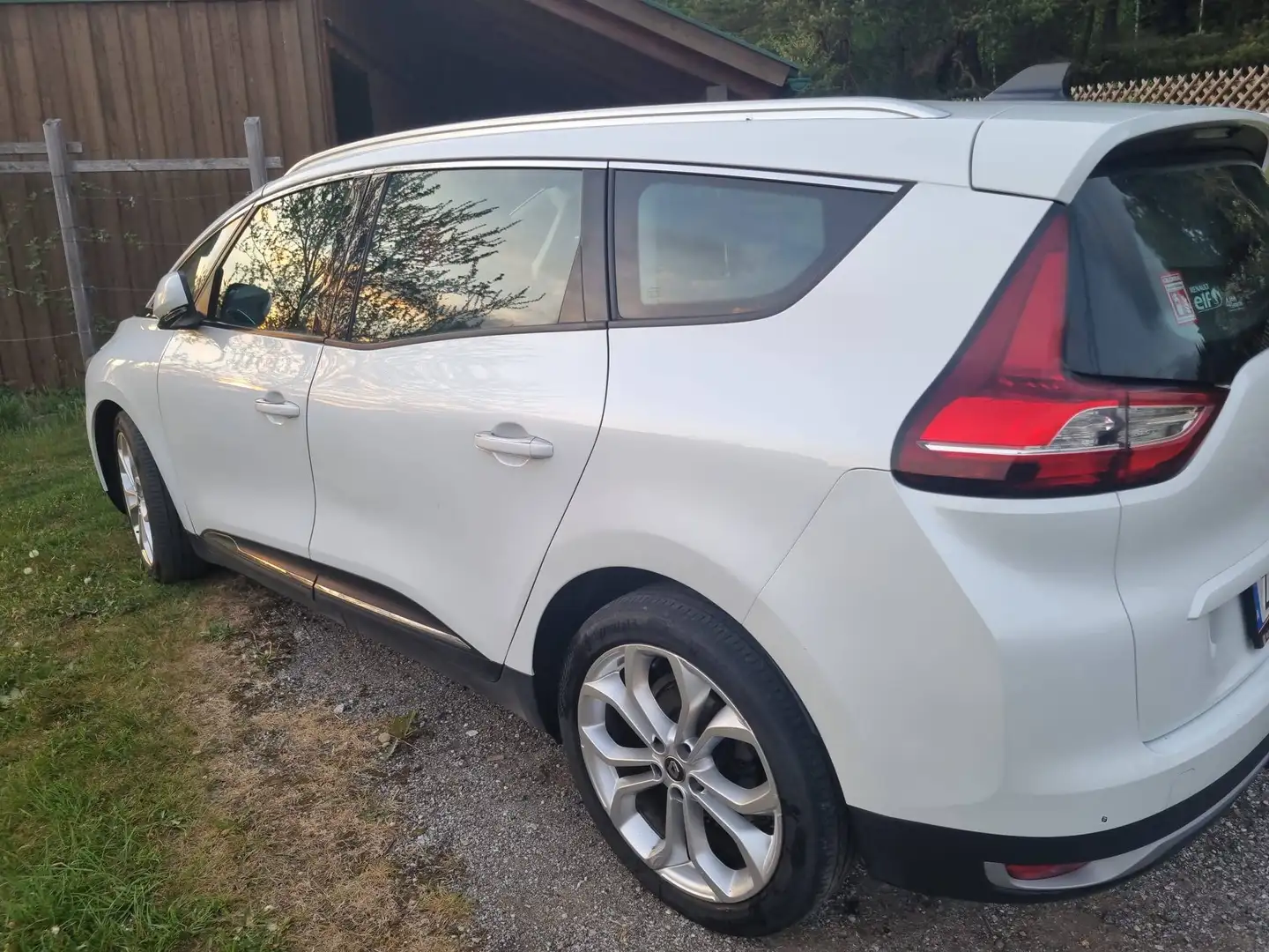 Renault Scenic Grand Energy dCi 130 Intens Intens Weiß - 2