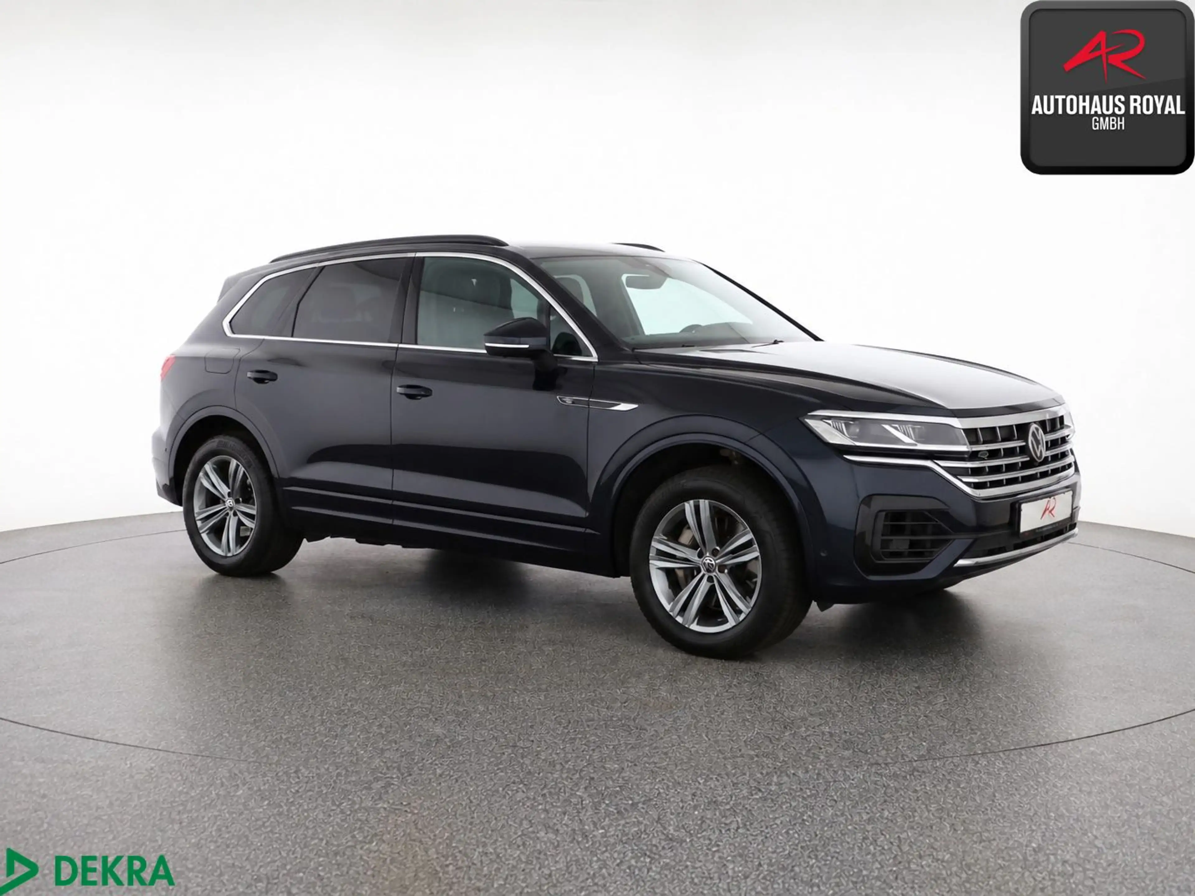 Volkswagen Touareg 3.0 TSI 4M R LINE DYNAUDIO,360°,ACC,AHK — photo 7