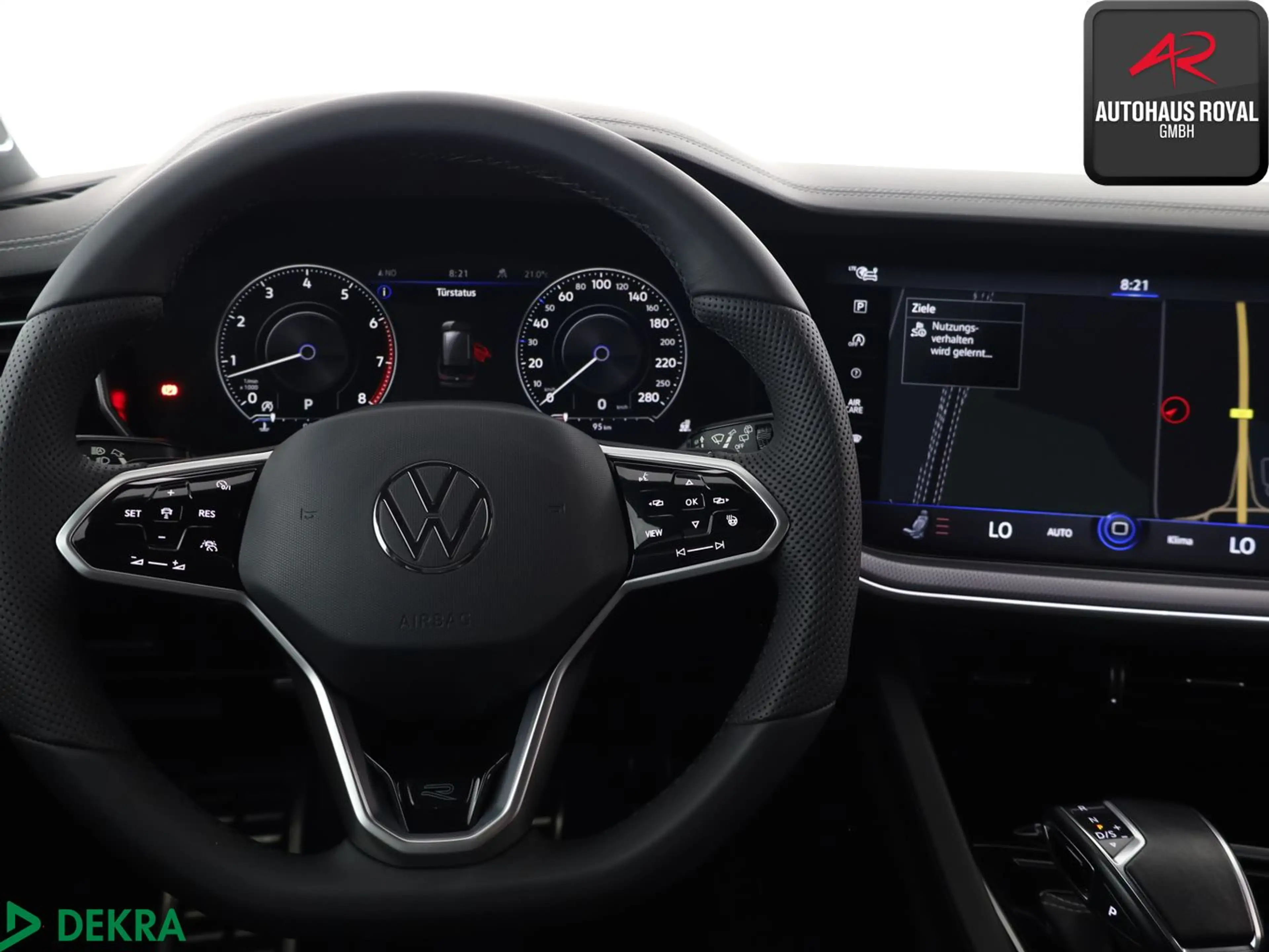 Volkswagen Touareg 3.0 TSI 4M R LINE DYNAUDIO,360°,ACC,AHK — photo 15