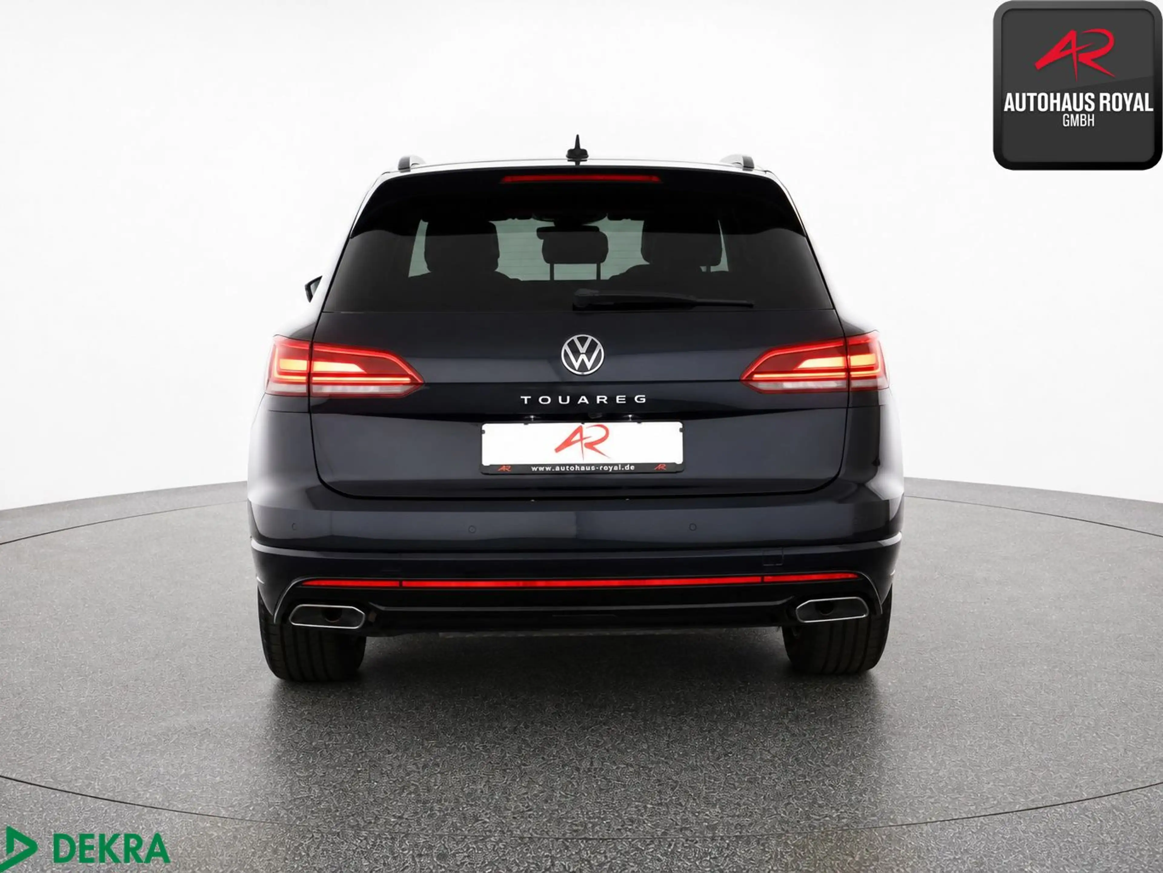 Volkswagen Touareg 3.0 TSI 4M R LINE DYNAUDIO,360°,ACC,AHK — photo 4
