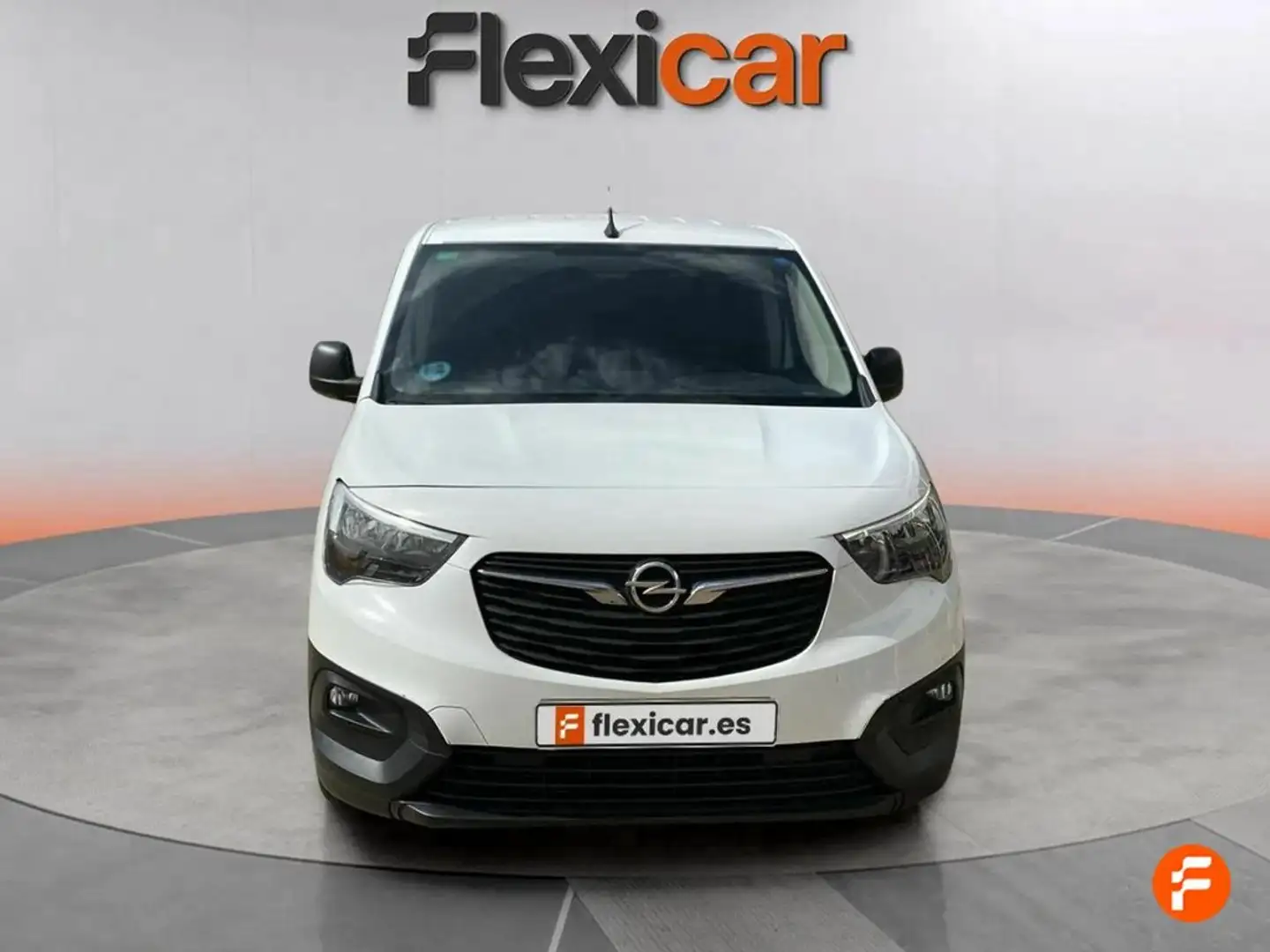 Opel Combo 1.5 TD 75kW (100CV) S/S Ed. Plus XL 7Pla Blanco - 2