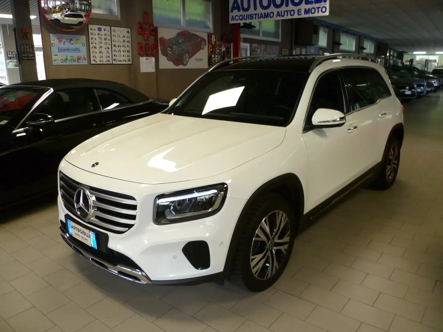 Mercedes-Benz GLB 220 d Progressive Advanced 4matic automatica Alb - 2
