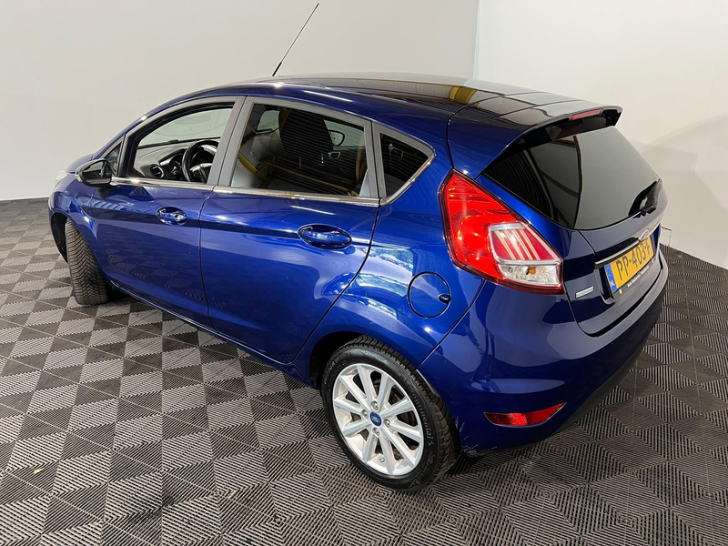 Ford Fiesta 1.0 EcoBoost Candy Blue Edition — photo 9