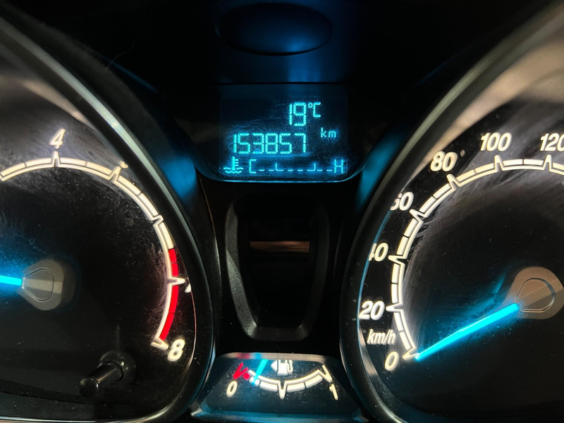 Ford Fiesta 1.0 EcoBoost Candy Blue Edition — photo 5