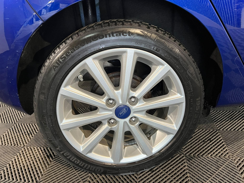 Ford Fiesta 1.0 EcoBoost Candy Blue Edition — photo 7