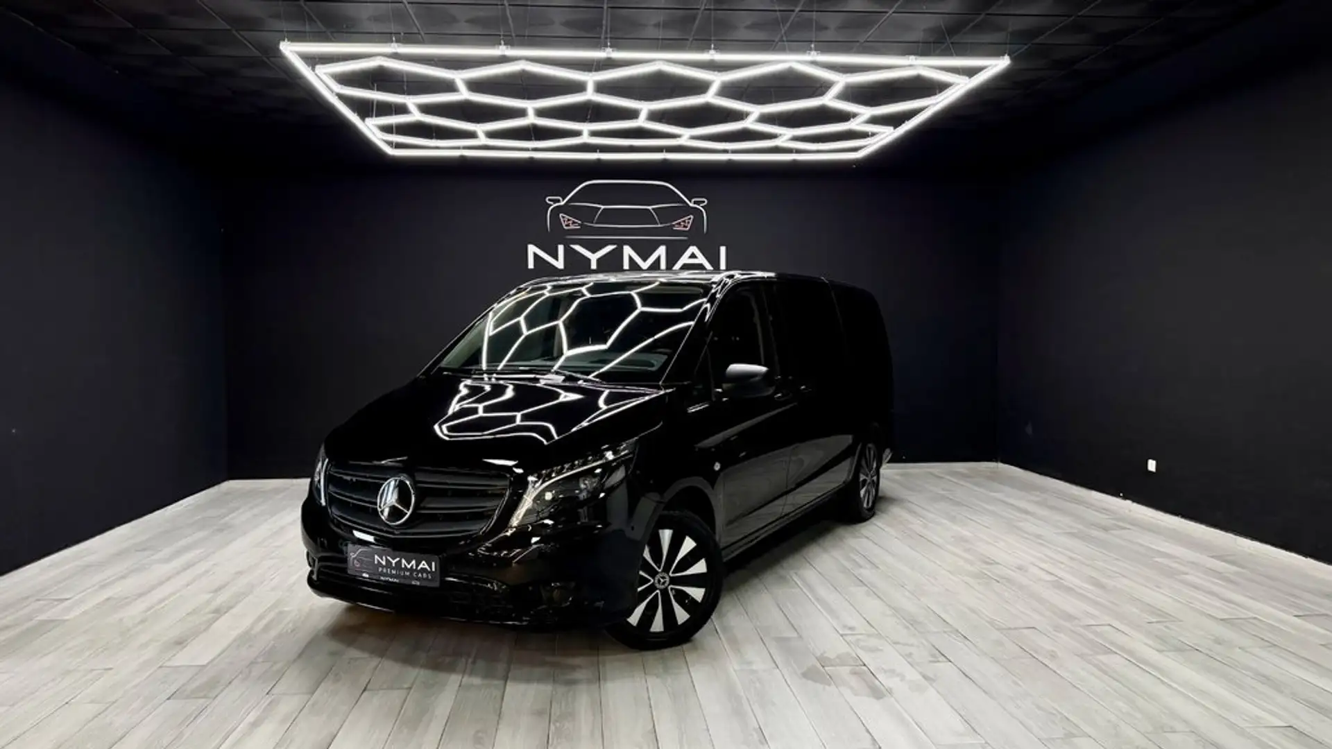 Mercedes-Benz Vito Tourer 114 CDI Select Larga 9G-Tronic Negro - 1