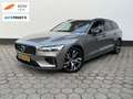 Volvo V60 T8 RECHARGE AWD R-Design l H+K l TOPSTAAT! Grijs - thumbnail 1