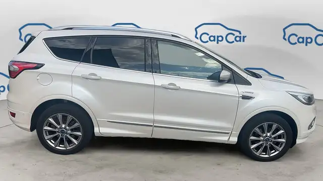 Ford Kuga view 4