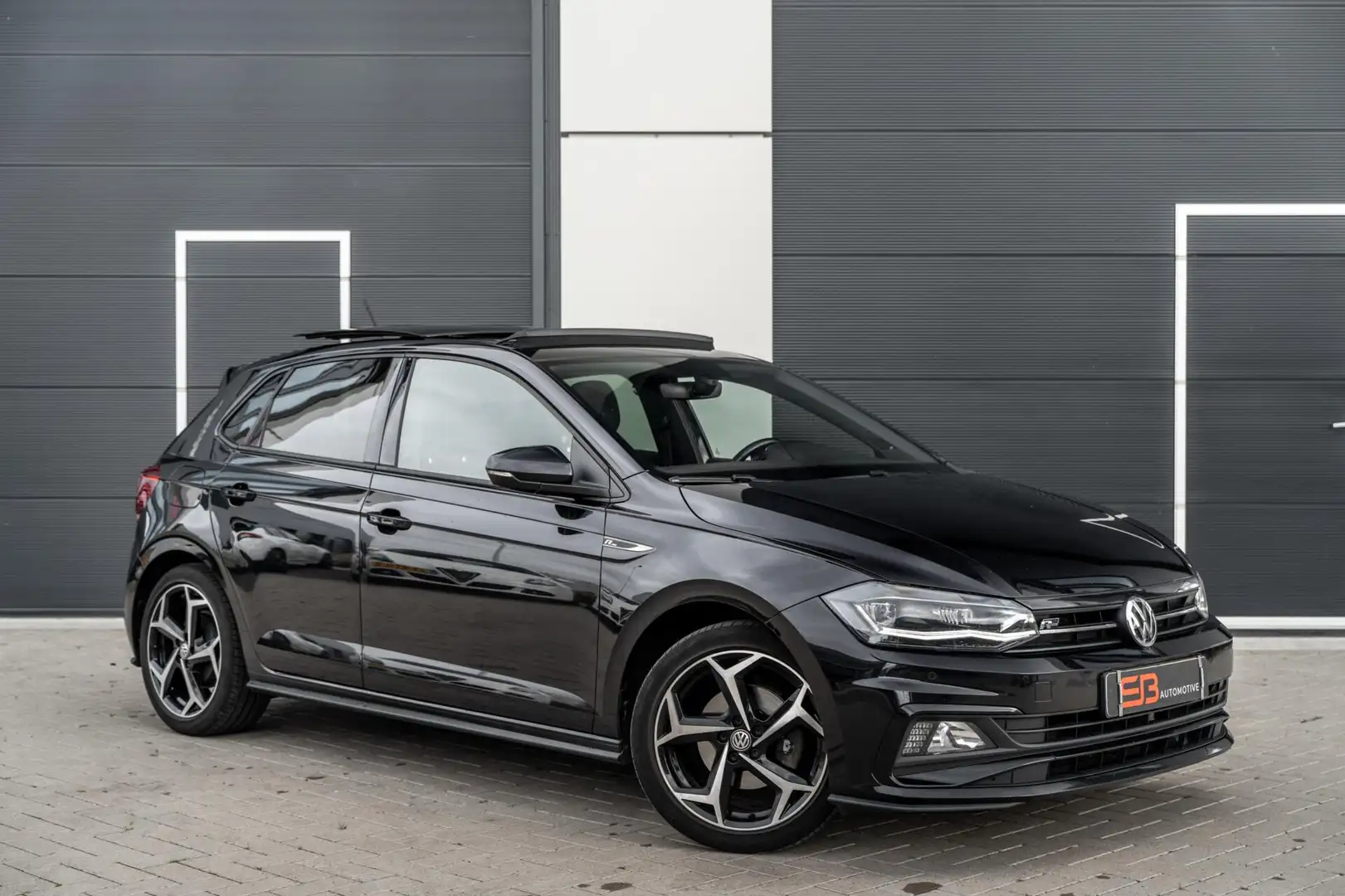 Volkswagen Polo 1.6 TDI Highline Noir - 1