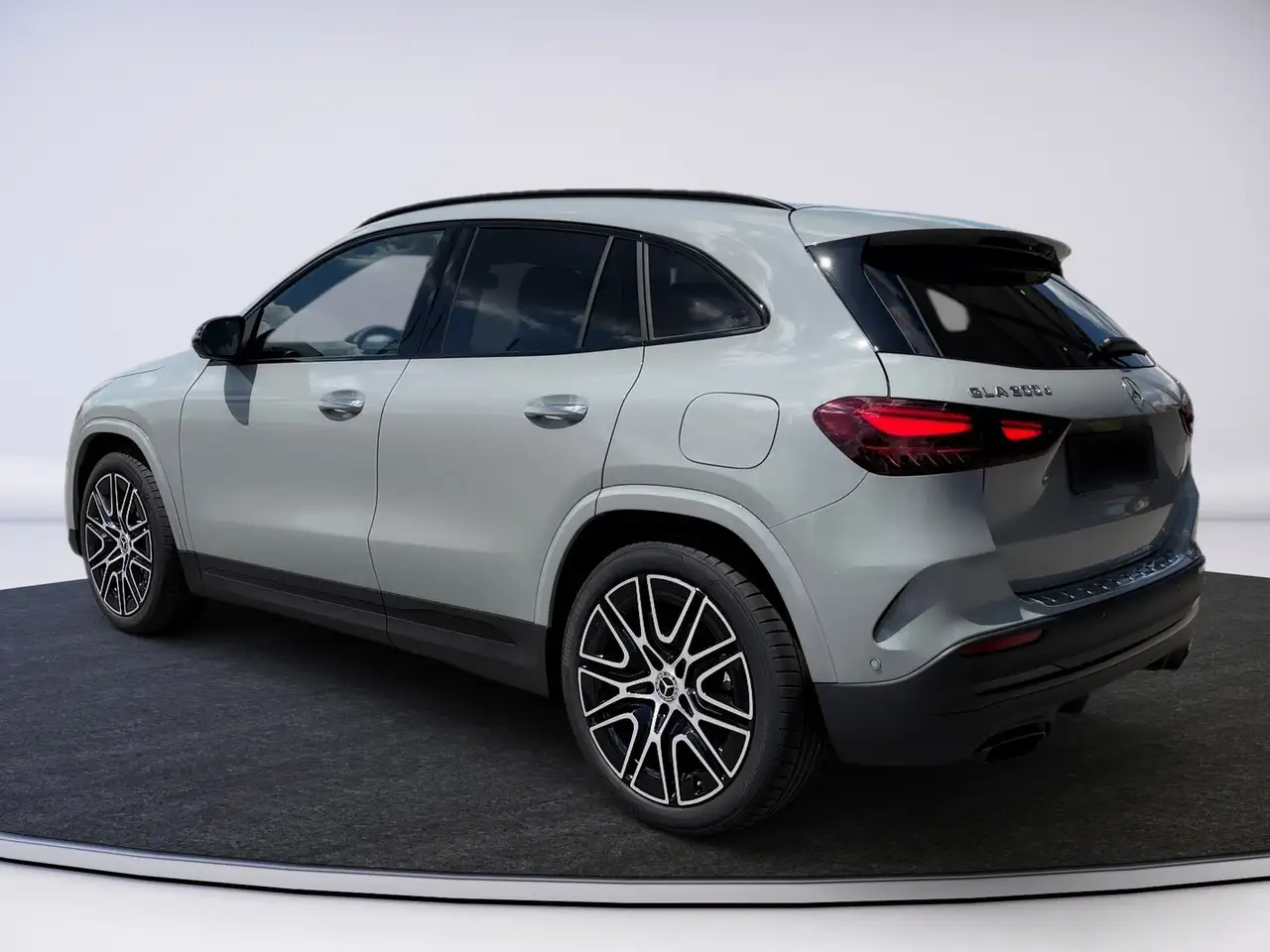Mercedes-Benz GLA 2026