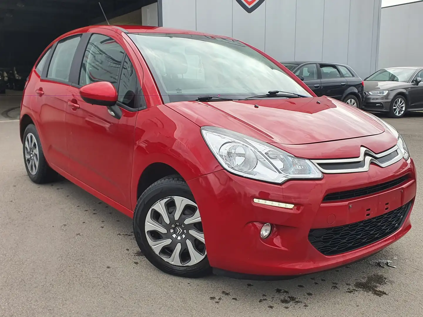 Citroen C3 1.2 PureTech °CLIM° Rouge - 1