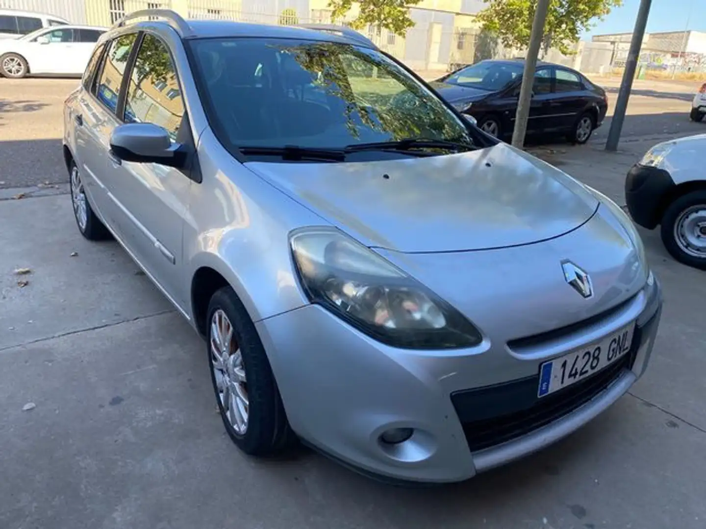 Renault Clio 1.5dCi Campus eco2 Gris - 2